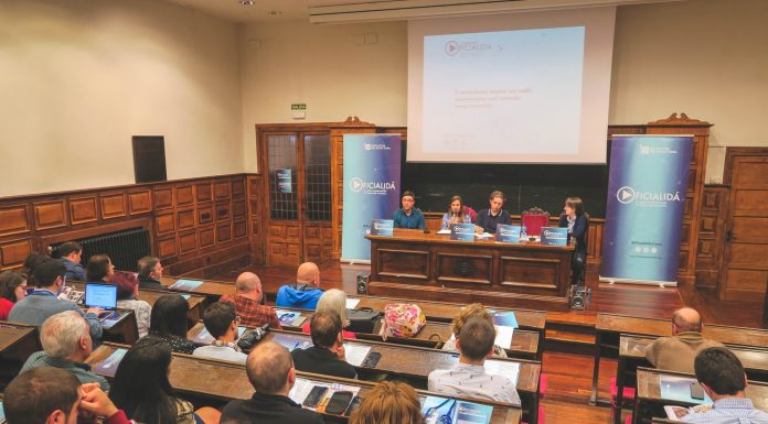 La primer xornada del II Seminariu “Oficialidá, el camín constitucional de futuru pal asturianu” amosó cómo l’asturianu puede ser una fonte de xeneración de riqueza