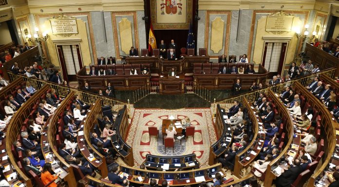 Iniciativa pol Asturianu reclama que los partíos cumplan el compromisu de que l’Academia de la Llingua Asturiana cuente con un partida nos PXE