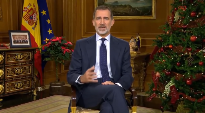 Iniciativa pol Asturianu denuncia qu’un añu más la Casa Real escaez l’asturianu