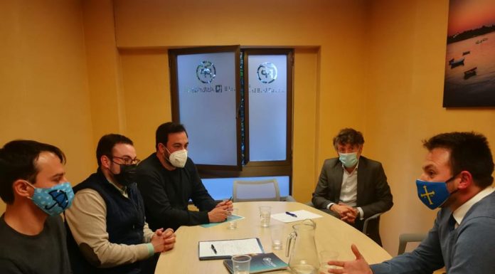 Iniciativa pol Asturianu aconceya col PP p’aldericar sobre l’idioma y abrir una nueva etapa de collaboración