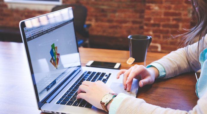 Iniciativa pol Asturianu denuncia la nula presencia del asturianu na páxina de turismu de la Mancomunidá del Valle del Nalón