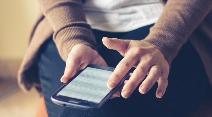 Iniciativa pol Asturianu demanda mayor presencia del idioma na nueva web del Conceyu de Siero