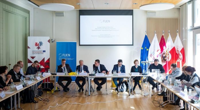El Foru de Minoríes Europees aconceyáu en Bruseles repasó la falta d’oficialidá del asturianu