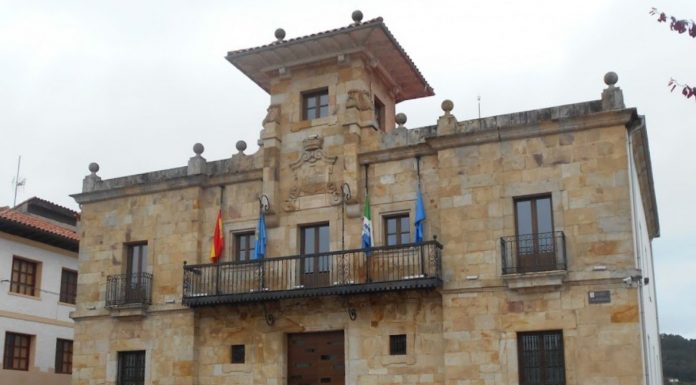 Colunga impide la presentación d’un documentu por tar escritu n’asturianu