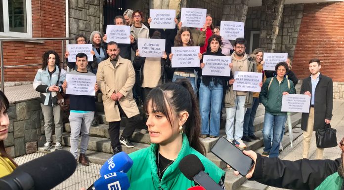 Iniciativa pol Asturianu sofita a les alumnes que denuncien discrimnación llingüística na Universidá d’Uviéu