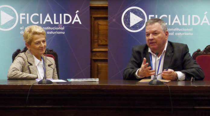 Mesa de diálogu: ¿Cómo sedría una Asturies con oficialidá?