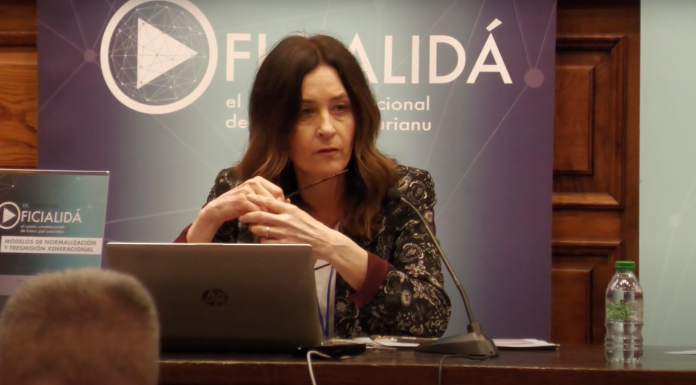 Oficialidá y política llingüística nel Pais Vascu