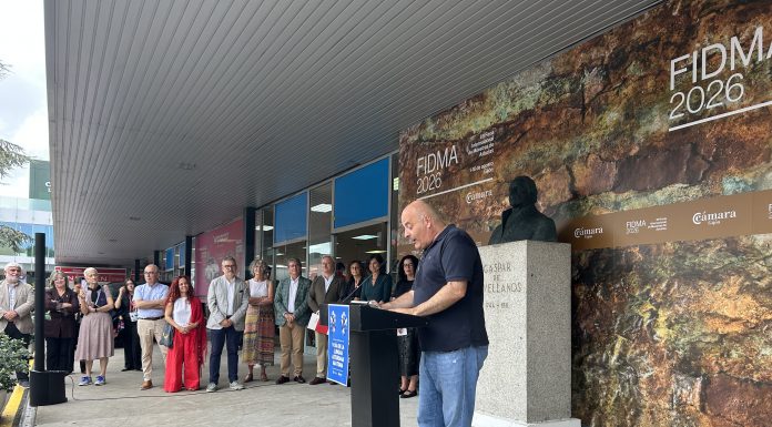 Pregón del V Día de la Llingua Asturiana na FIDMA, a cargu de Pachi Poncela